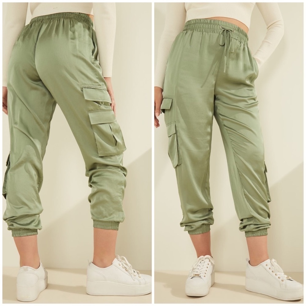 New GUESS Women’s Cargo Joggers SZ L